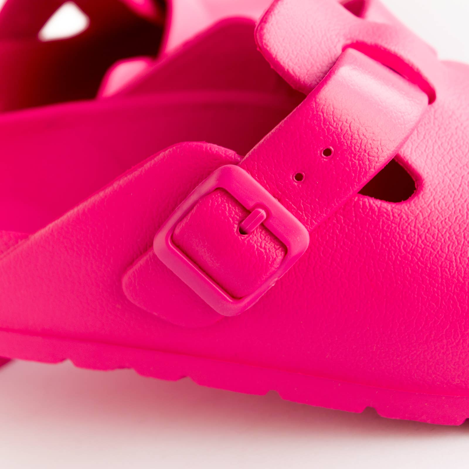 Avispas - Wholesale Mules - Women's - Desalia Fuchsia pink Clog Mule bio EVA Wasps3