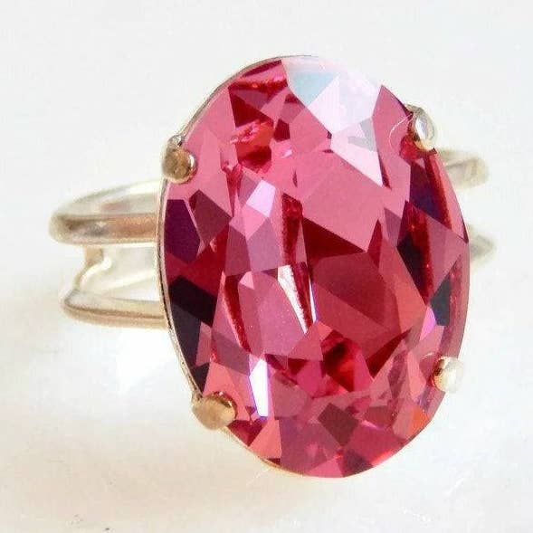 Bague ovale en cristal rose pour la vente par Love Your Bling®