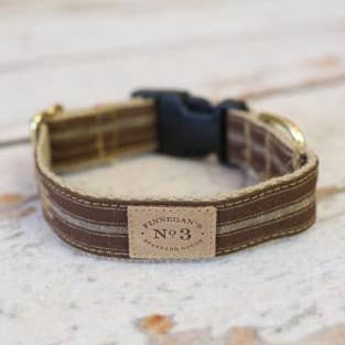 COLLETTO POLVEROSO DA 2,5 CM. per la vendita all'ingrosso da parte di Finnegan’s Standard Goods