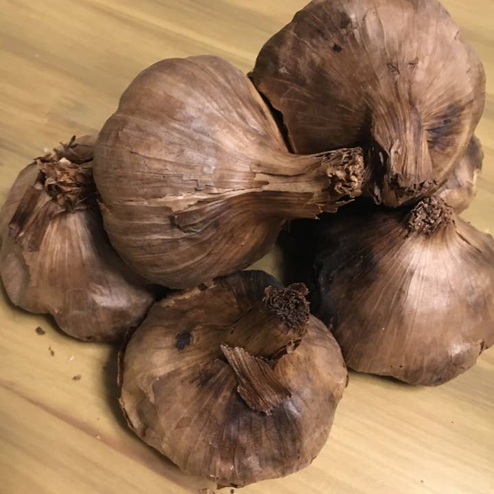 The Kefir & Kombucha Compagnie - Wholesale Dried Spice - Organic black garlic in bulk - 500gr - Organic Black Garlic3