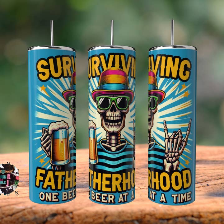 Gobelet à bière Surviving Fatherhood pour la vente par Rockin K and Double J