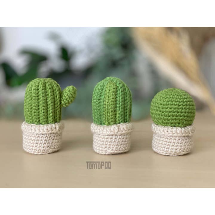 TOMOPOD LLC - Wholesale Decorative Tabletop Object - Handmade Small Crochet Cactus, Cute Home Office Desk Decor3