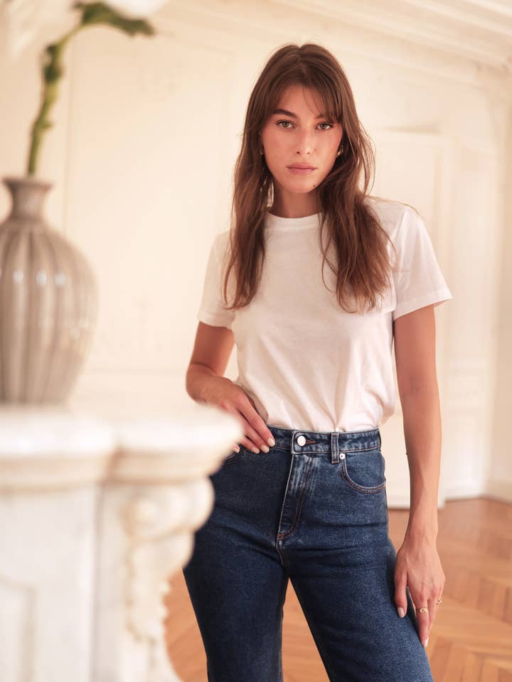 Effen T-shirt Timothe voor wholesale door Laura Laval Paris