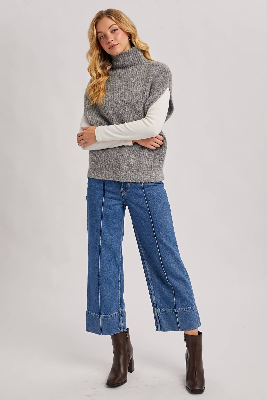 Bluivy - Wholesale Sweater Vest - Women's - TURTLENECK KNIT SWEATER VEST7