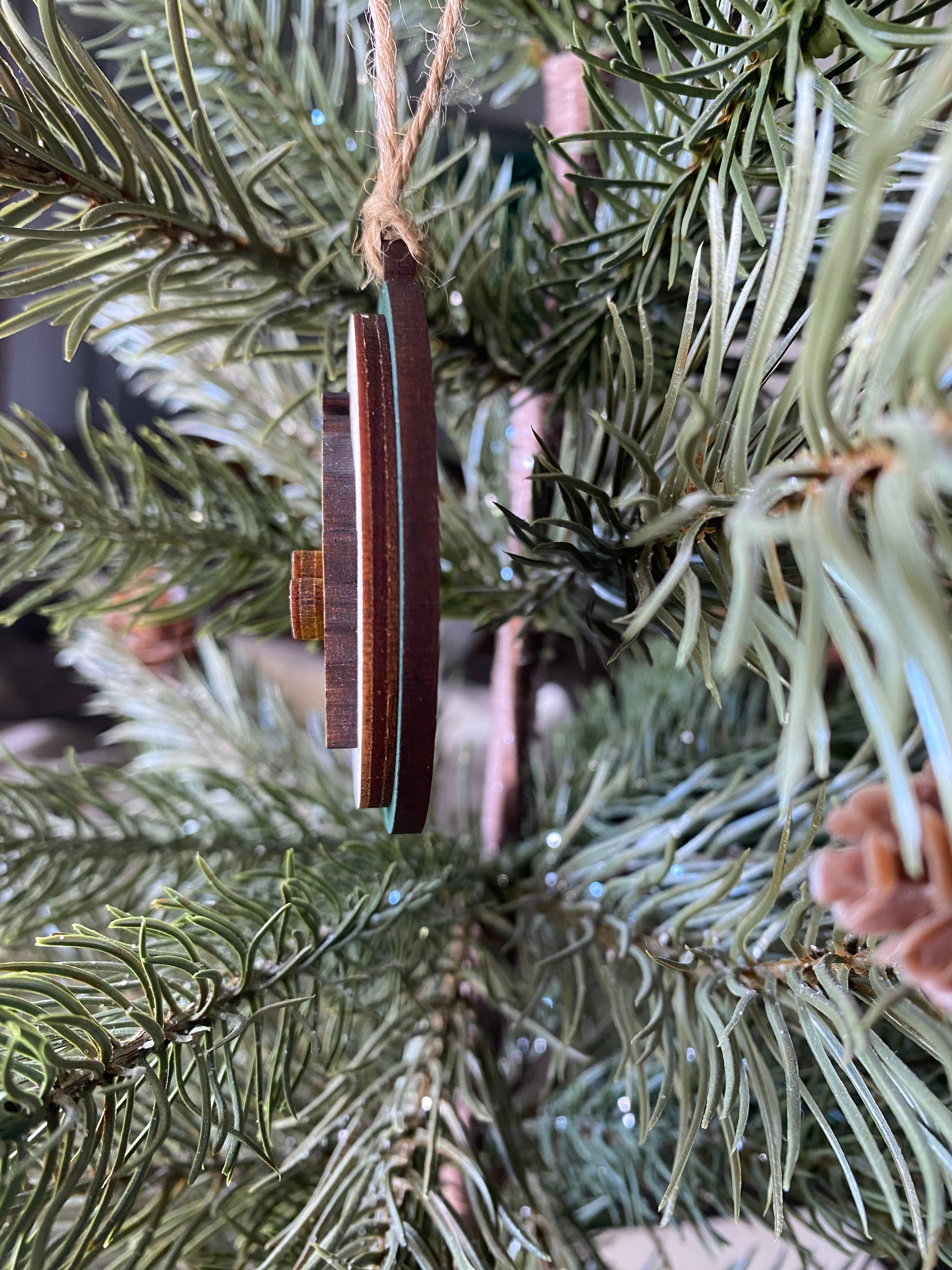 Novotny Designs - Wholesale Ornament Set - Handmade Wisconsin small round ornament with heart3