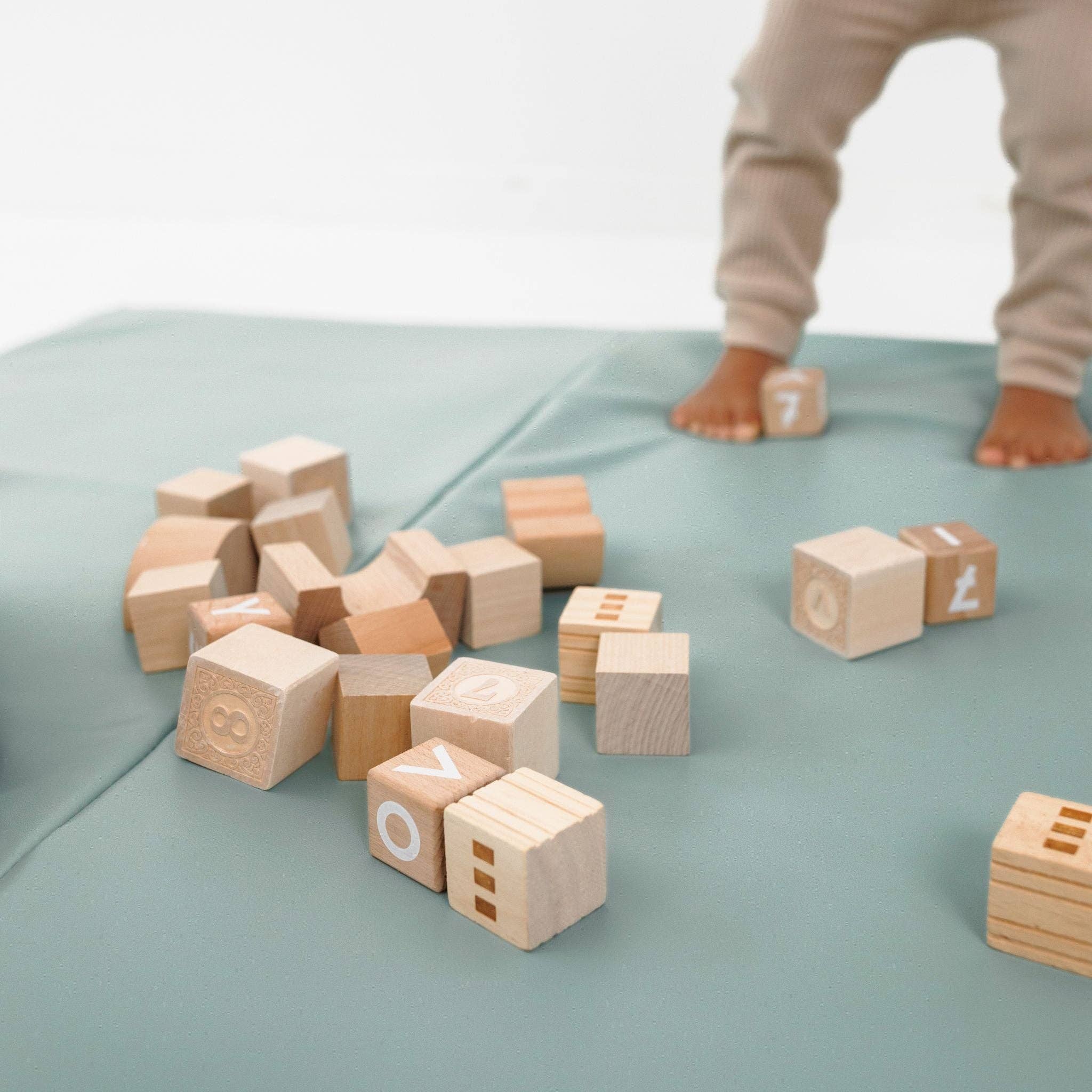 Toki Kids - Vente Tapis de jeu – enfant et bébé - Tapis en cuir végétalien Sage8