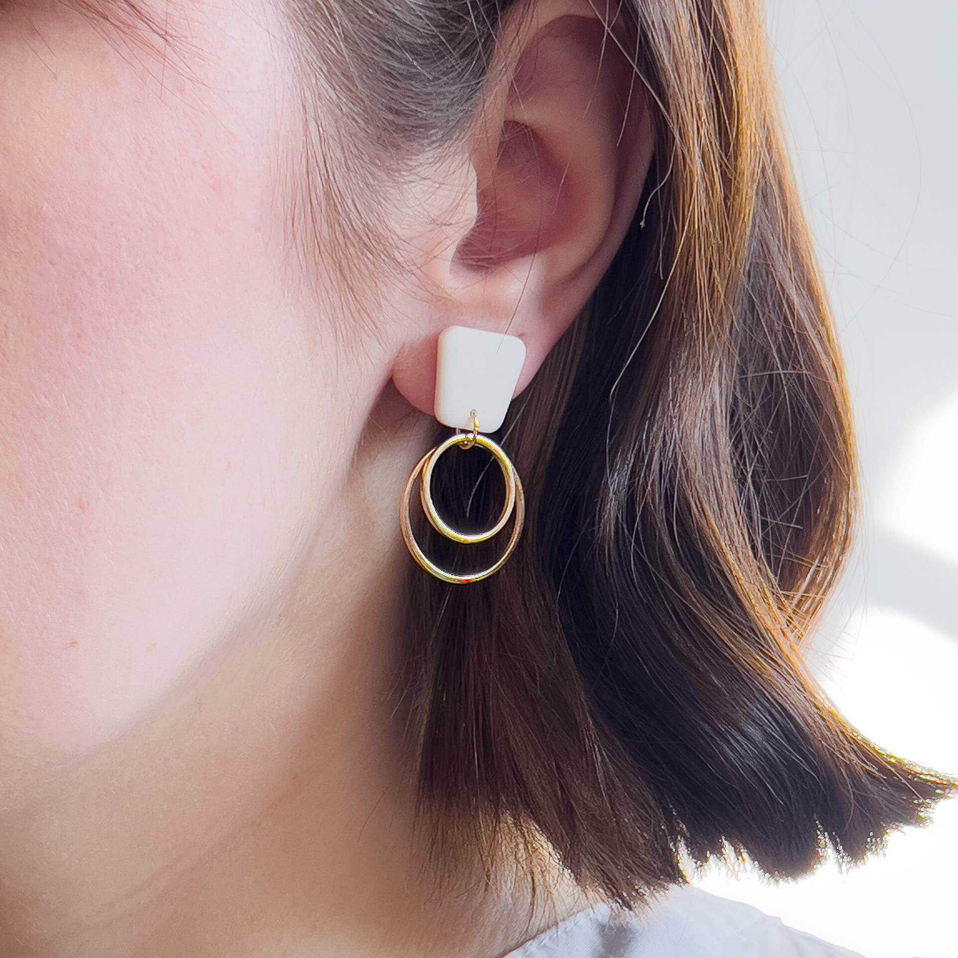 KLAEI DESIGN STUDIO - Wholesale Dangle Earrings - Bridal Col ✦ Mother-of-pearl three-piece bridal earrings | gold & silver1