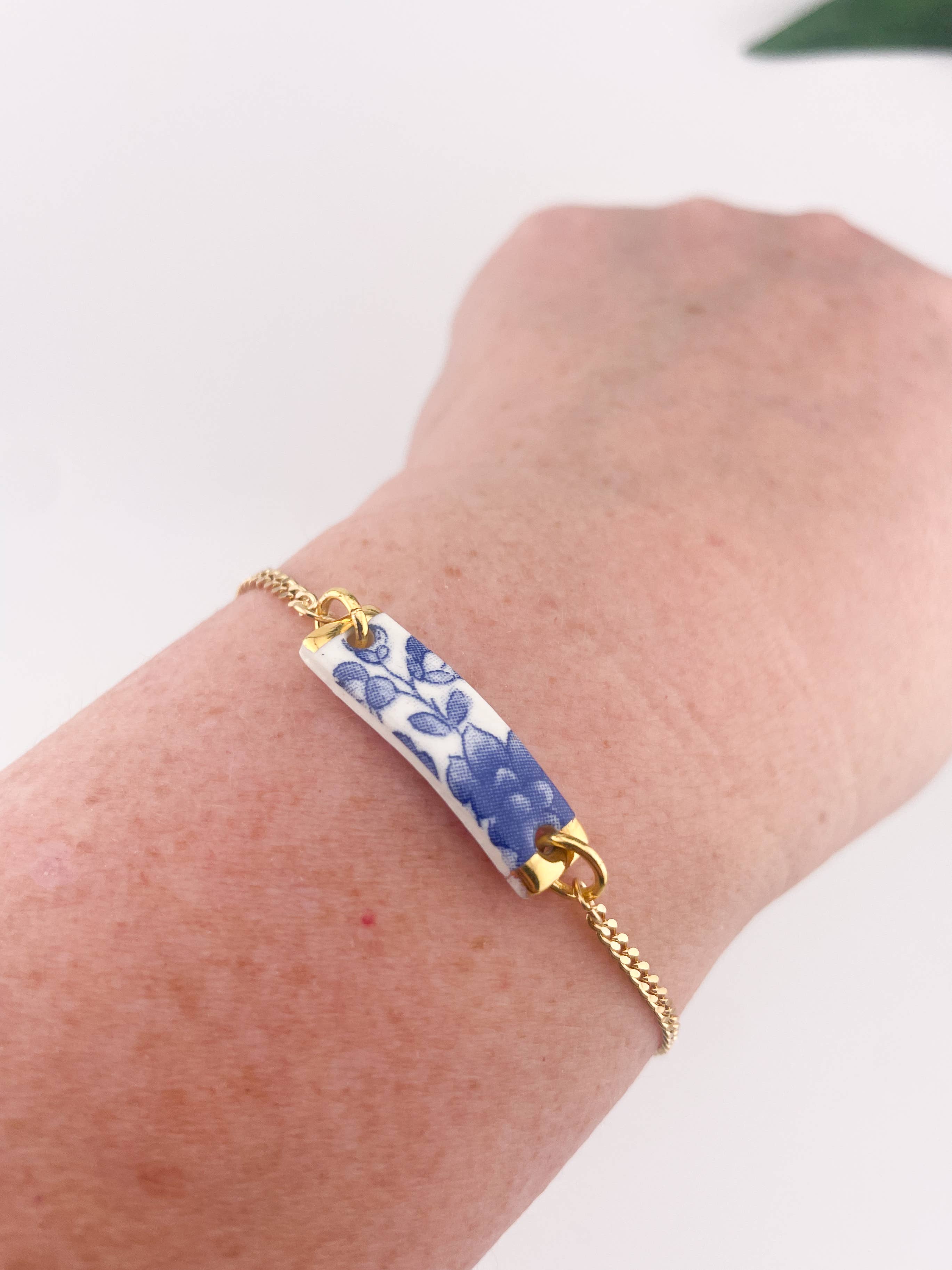 Clay Blanca – Großhandel Armband mit Charms/Anhängern – Blaue China Rechteck-Armbänder (Optionen)9