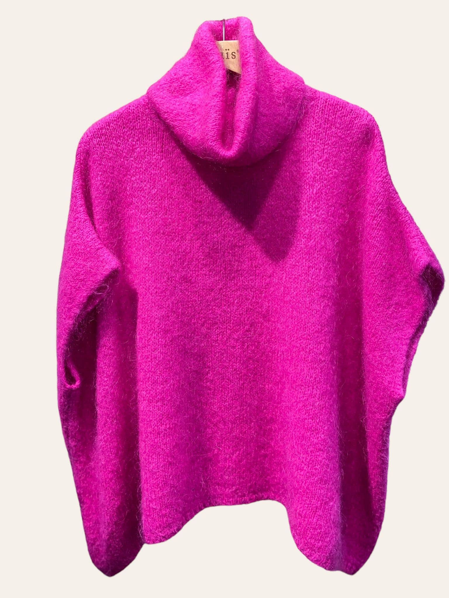 NAÏS PARIS – wholesale Poncho - Dam – Polotröja i ponchostil i mohair och ull37