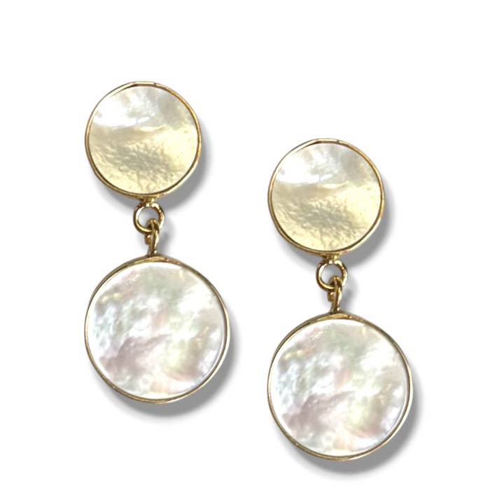 Audrey Pearl Öra, liten för wholesale av Dina Mackney