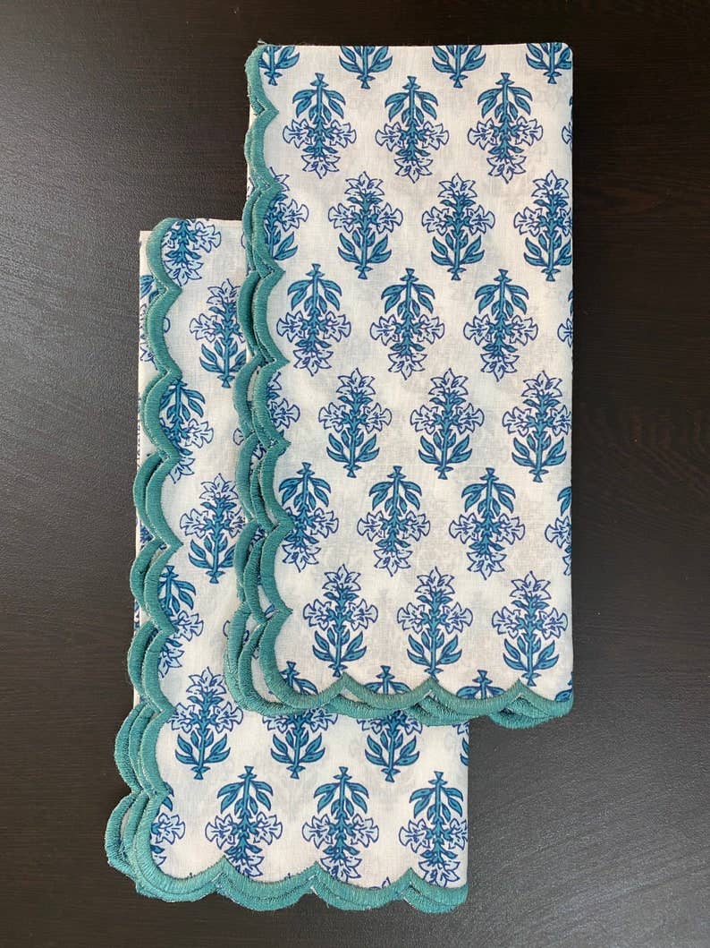 Fabricrush - Wholesale Dinner & Cloth Napkin - Powder Blue Ocean Blue Scalloped Embroidery Cotton Napkins1