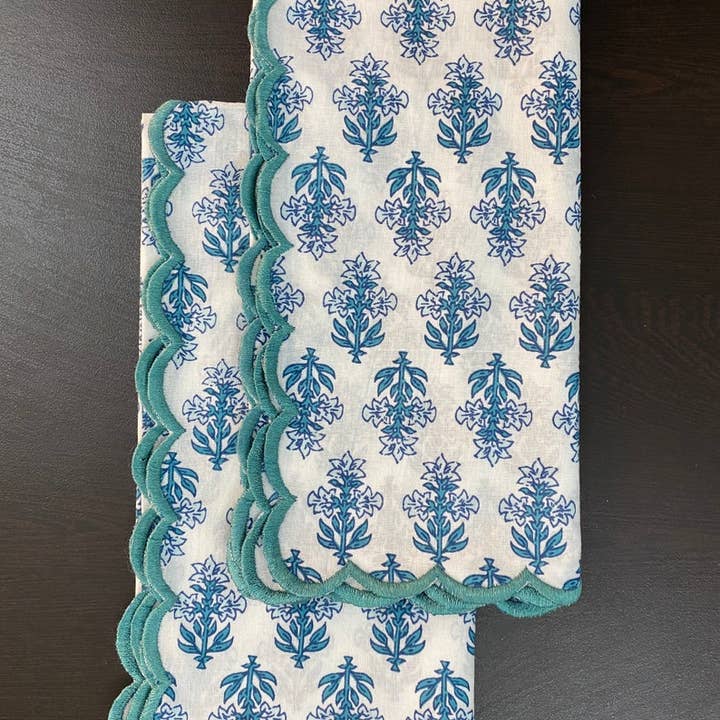 Fabricrush - Wholesale Dinner & Cloth Napkin - Powder Blue Ocean Blue Scalloped Embroidery Cotton Napkins1