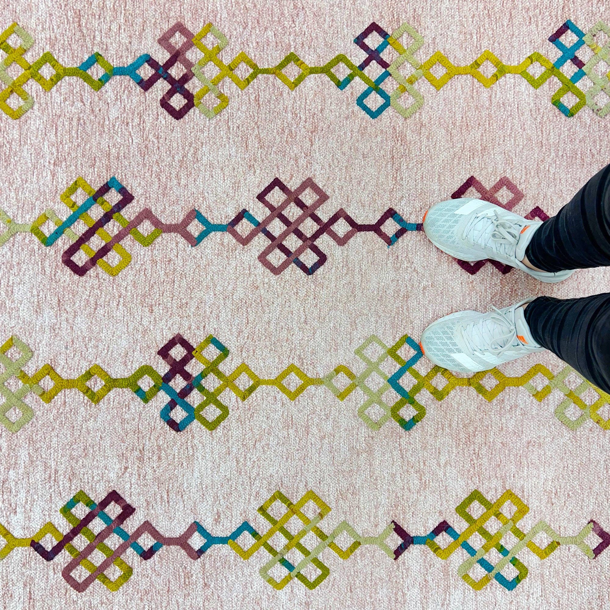 Alfa Rich Inc - Venta al por mayor Alfombra pequeña - Alfombras lavables de color rosa marroquí estilo bohemio4