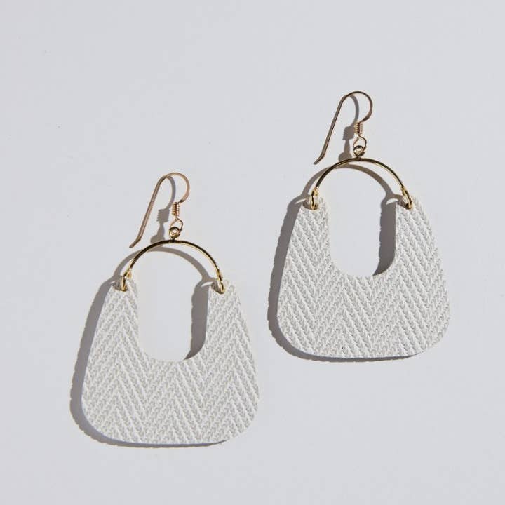 Nickel and Suede - Venta al por mayor Pendientes colgantes - Soft Pearl Noras4