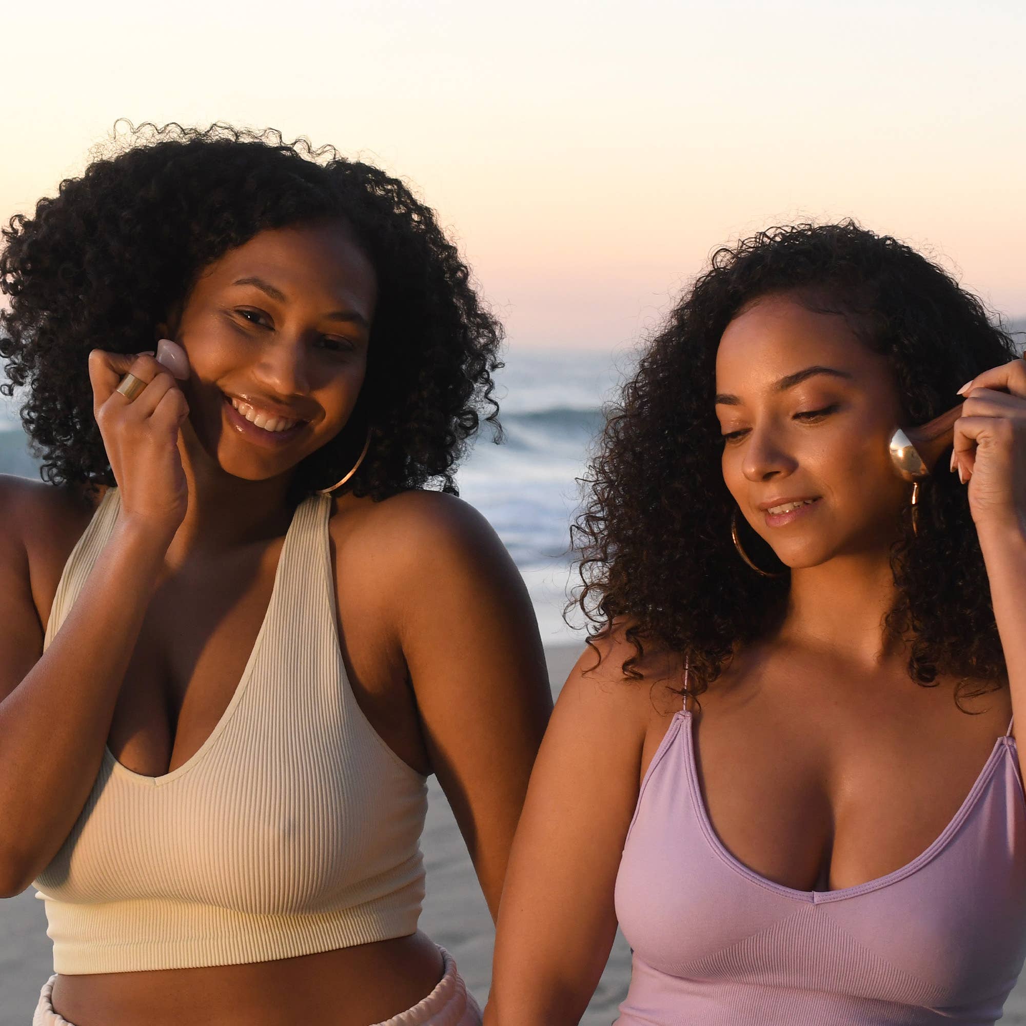 PAAVANI Ayurveda - Wholesale Face/Beauty Roller - Kansa Face Wand – Ayurvedic Tool for Glow & Lymph Drainage5