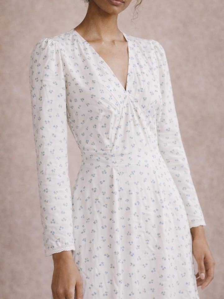 Atèlette - Wholesale Dress - Women's - White Blue Ditsy Floral Cotton Midi Dress - Emmeline Dress2