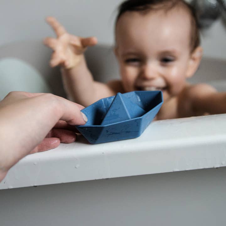 Shnuggle – wholesale Bath toy – Baby – Stack & Sail Bath Boat Toys5