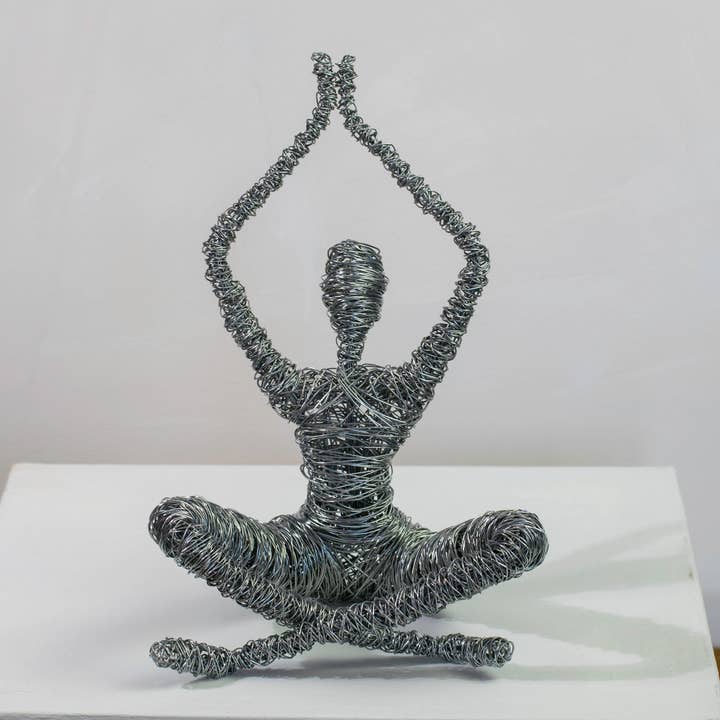 Haritopoulou – Großhandel Skulptur – Yoga, Namaste, handgefertigte Drahtskulptur, Drahtfigur