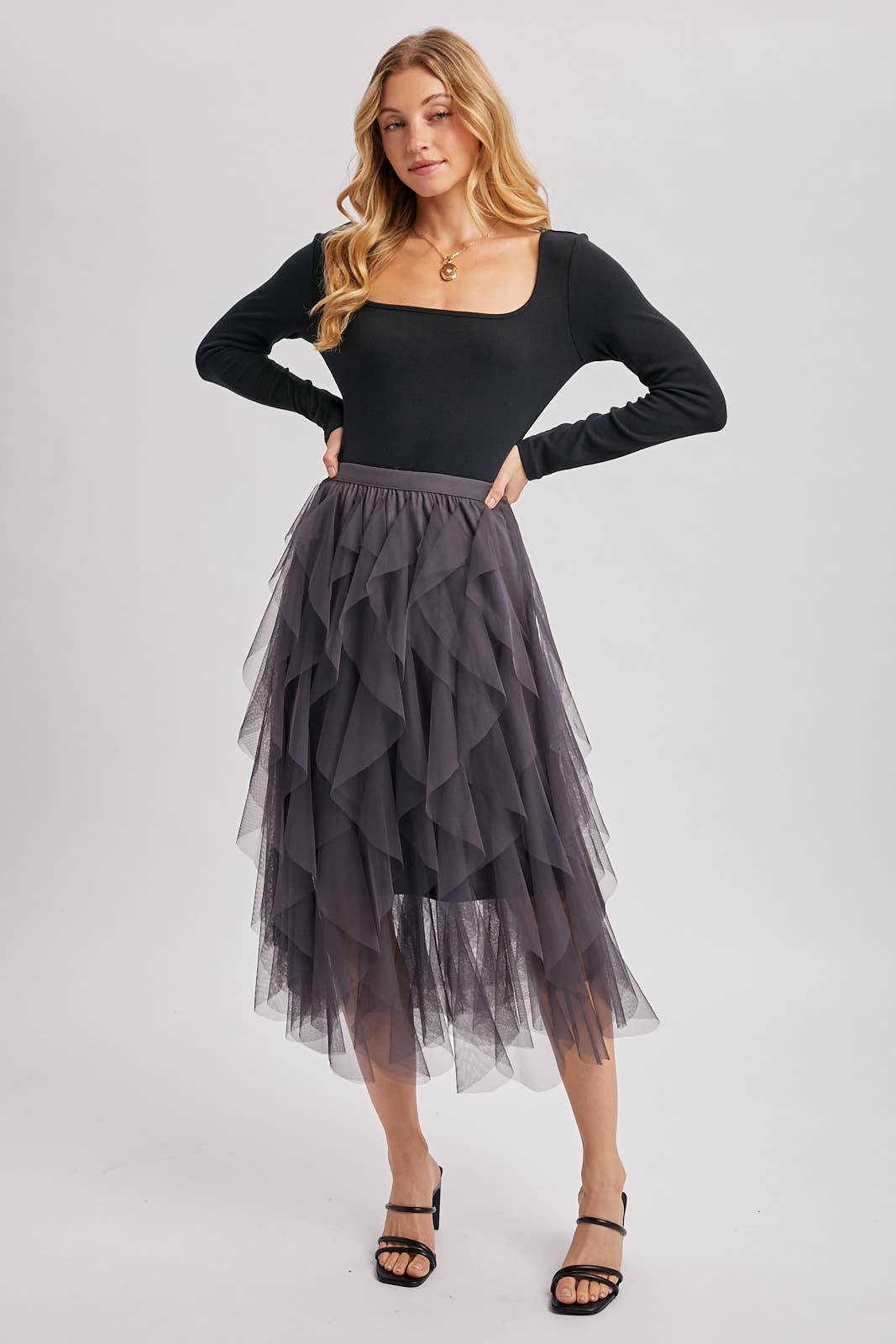 Bluivy - Wholesale Skirt - Women's - SPRIAL RUFFLED TULLE MIDI SKIRT8