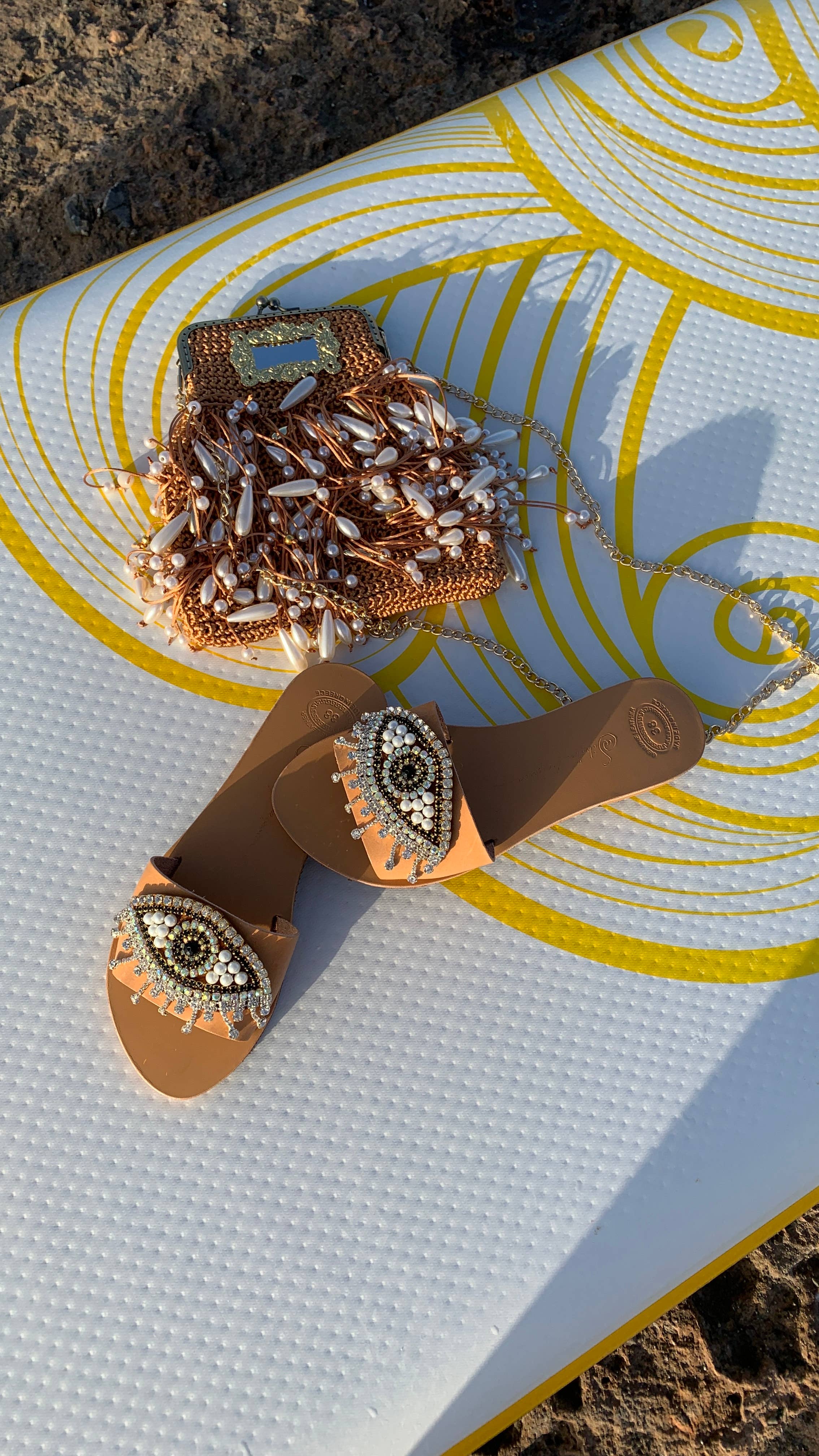 SIBYLLADELPHICA - Vente Sandales – femme - Sandales en cuir avec décoration œil protecteur "Crystalia"3