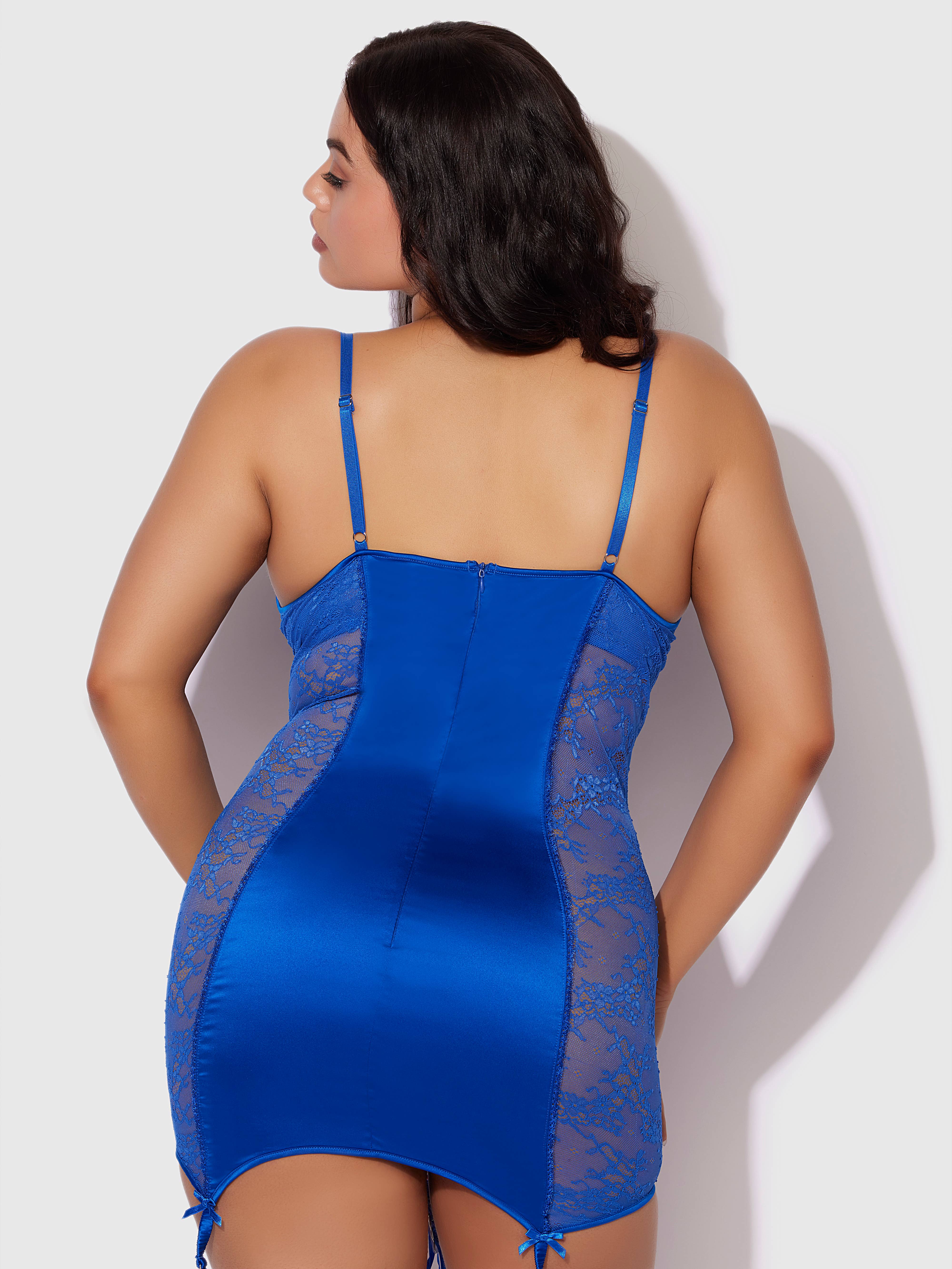 House of Desire - Wholesale Lingerie - Dames - Madeline satijnen en kanten chemise met bijpassende string13