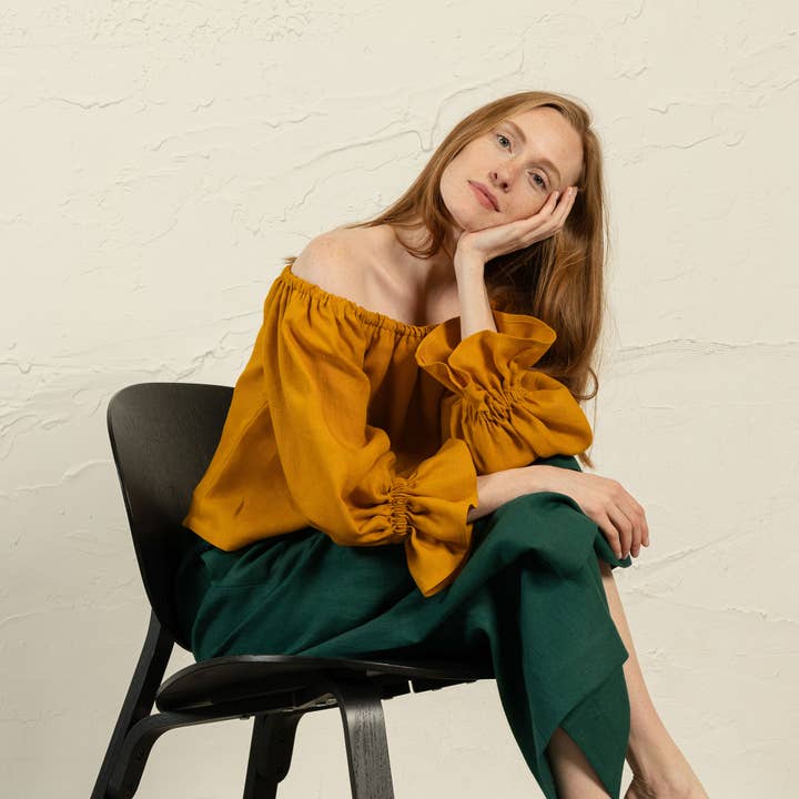 menique - Wholesale Blouse - Women's - Off Shoulder Linen Top with Ruffles Jessica Summer Boho Top