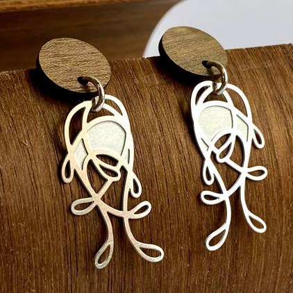 Boucles d'oreilles pendantes Joy pour la vente par Go Do Good
