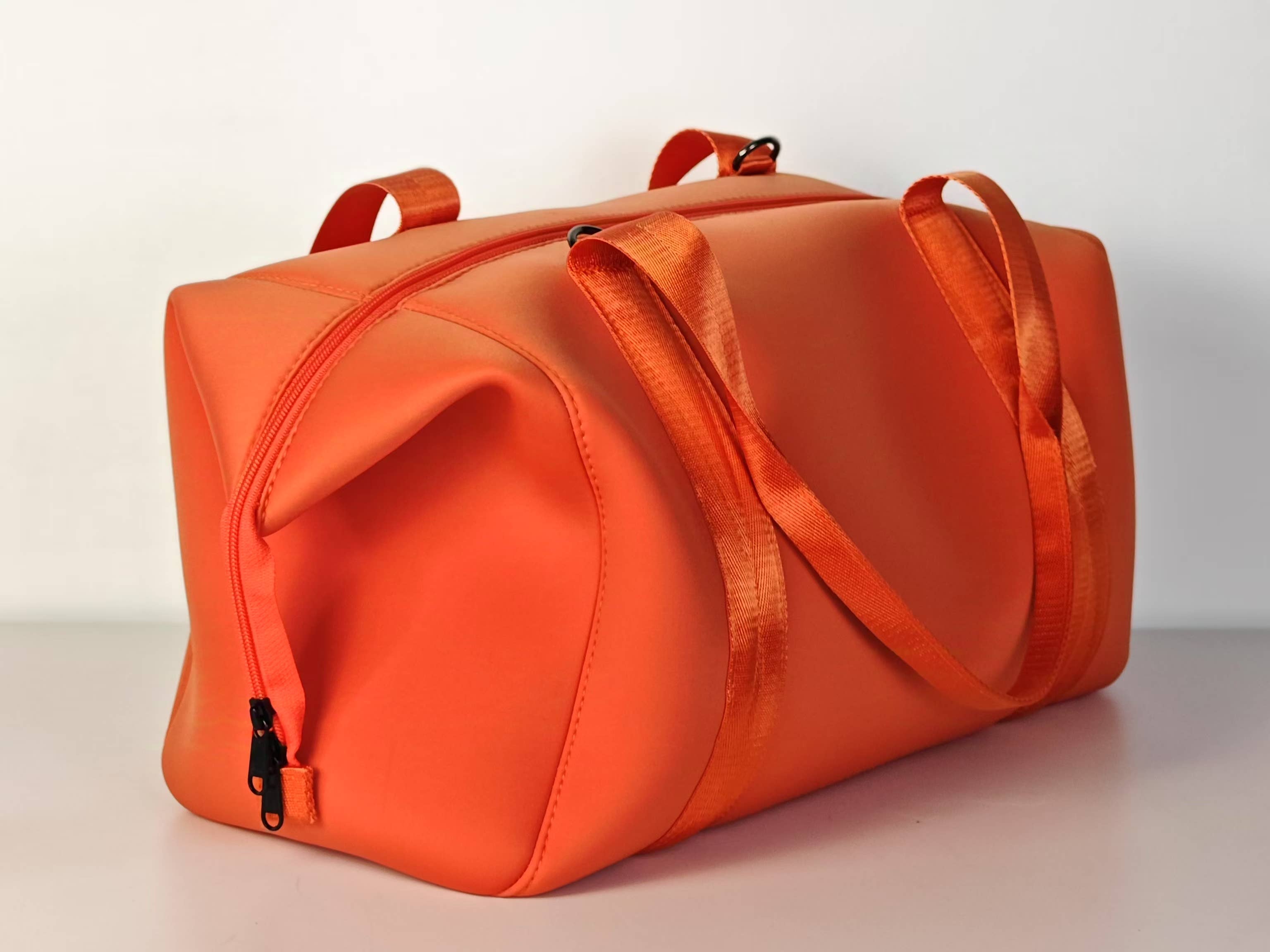 Crave by FW - Wholesale Tote Bag - Women's - Large Carryall Neoprene Travel Bag Travel Luggage9