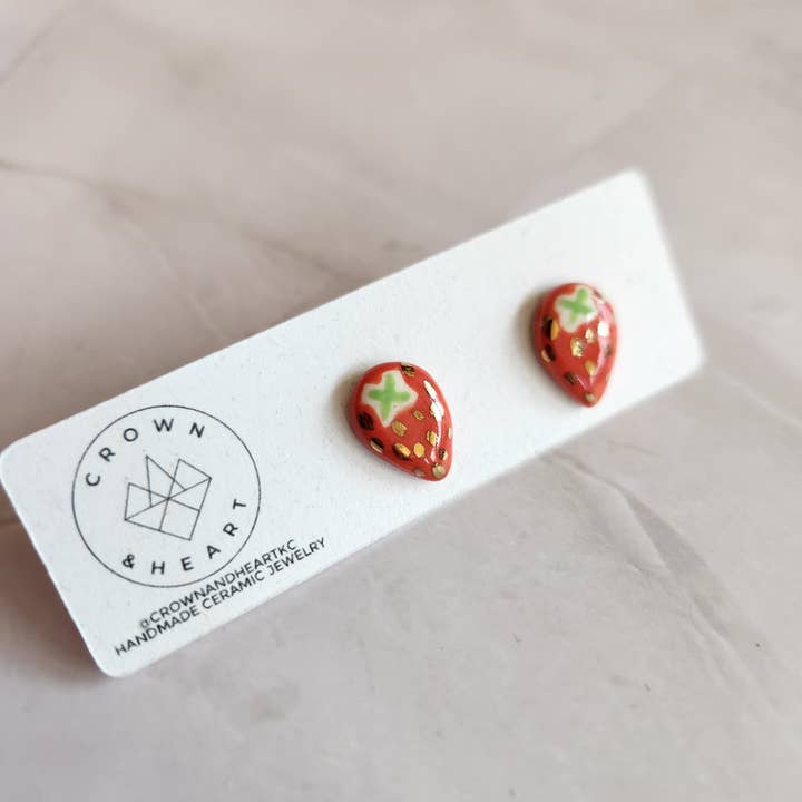 Jordbær studs for engroshandel hos Crown & Heart