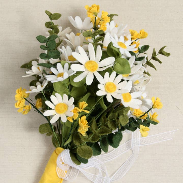 Benzie Design - Wholesale Craft supplies - Daisy Flowers Small, Deep Etch Die3