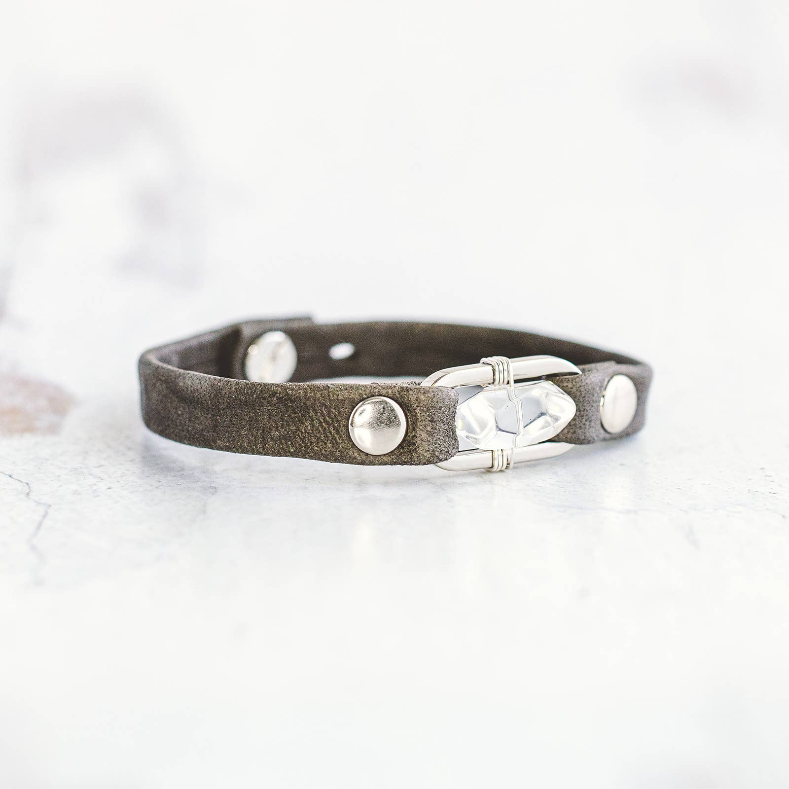 Giving Bracelets - Wholesale Bangle Bracelet - Desert Rose Leather Bracelet - Silver - Clear Quartz12