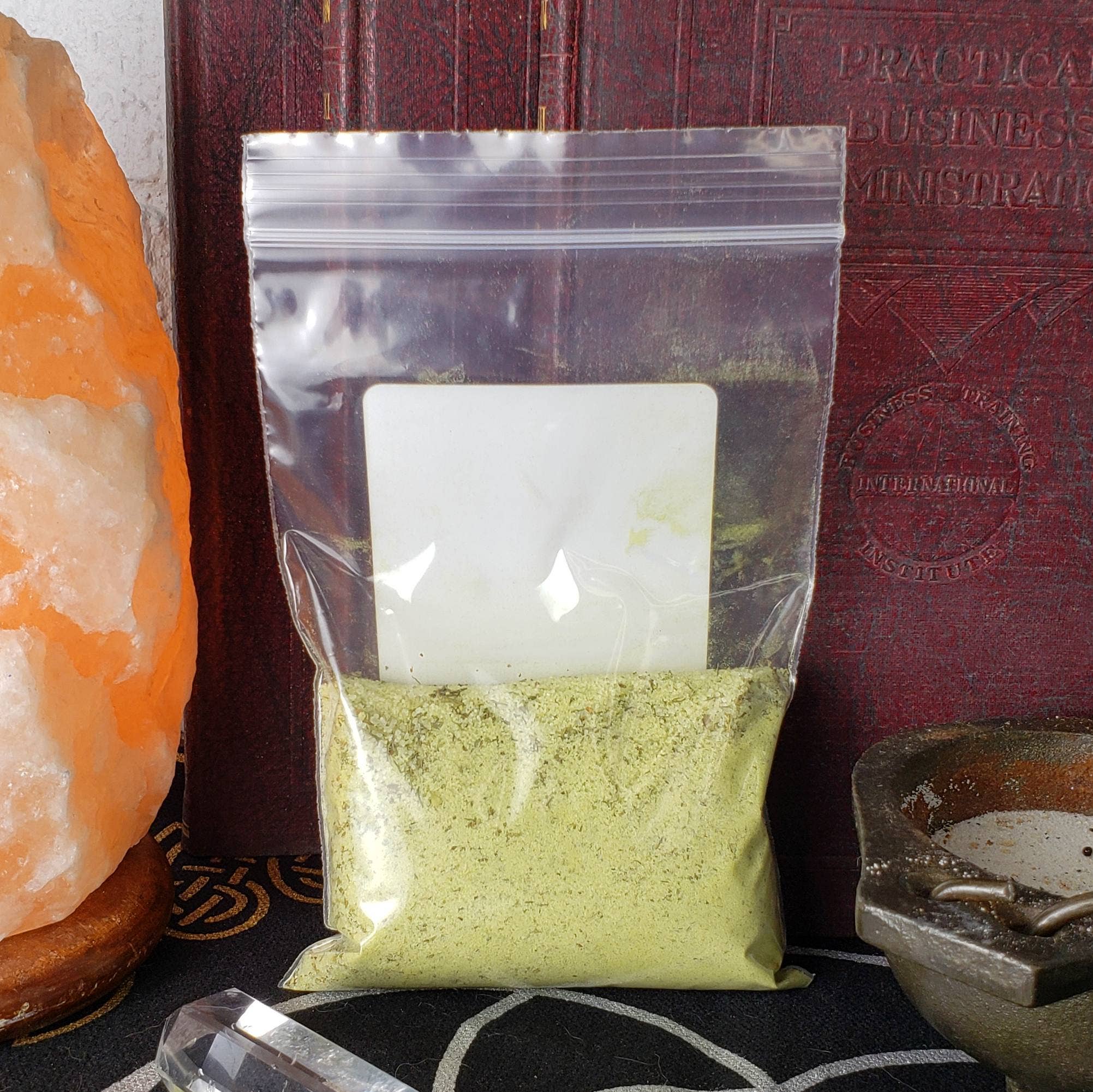 River Village - Venta al por mayor Artículo de meditación - Sal de Bruja Verde para Prosperidad y Atracción de Dinero (1/2 taza)2