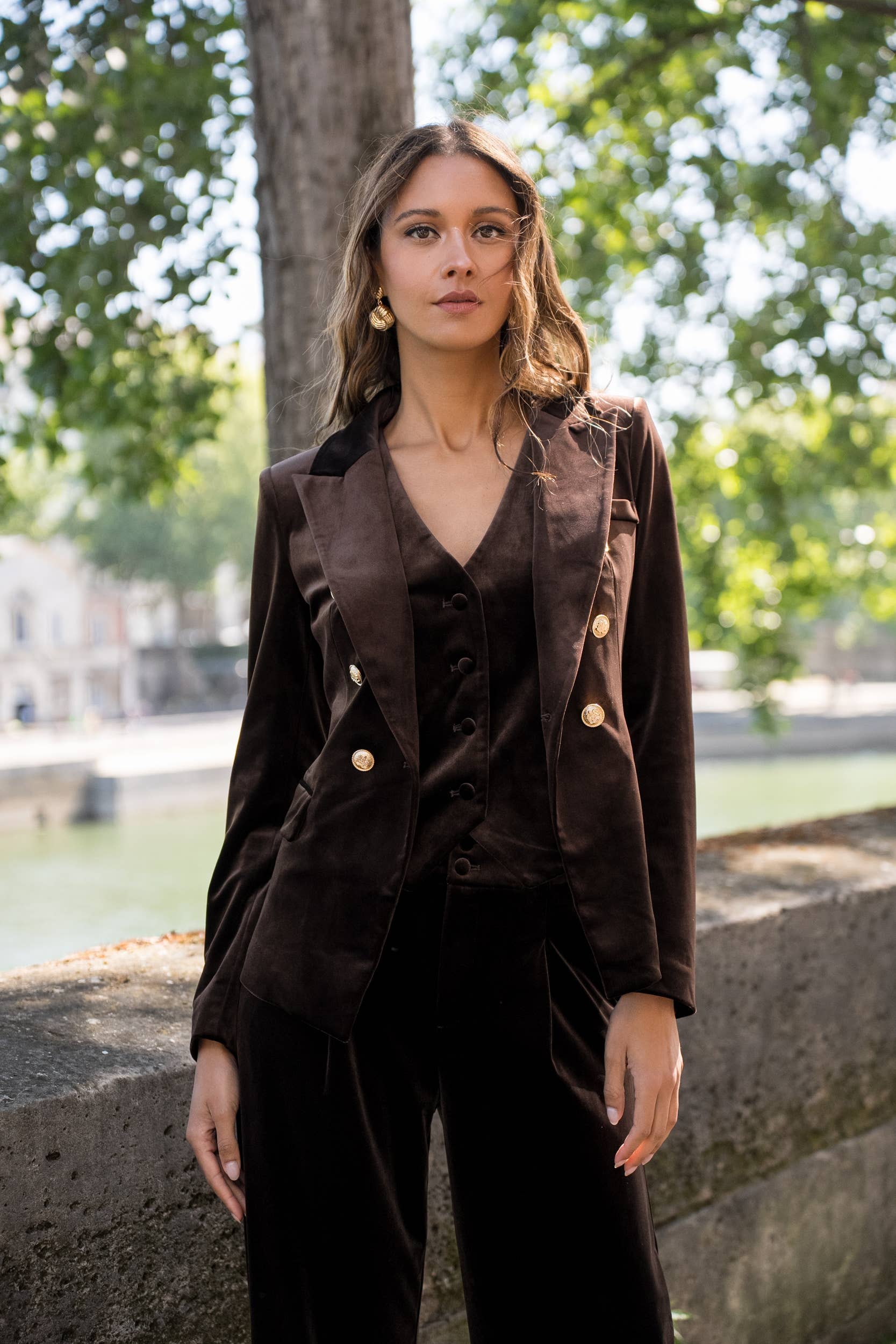 Attentif Paris - Venta al por mayor Chaqueta - Mujer - Chaqueta de terciopelo entallada con botones dorados dobles68