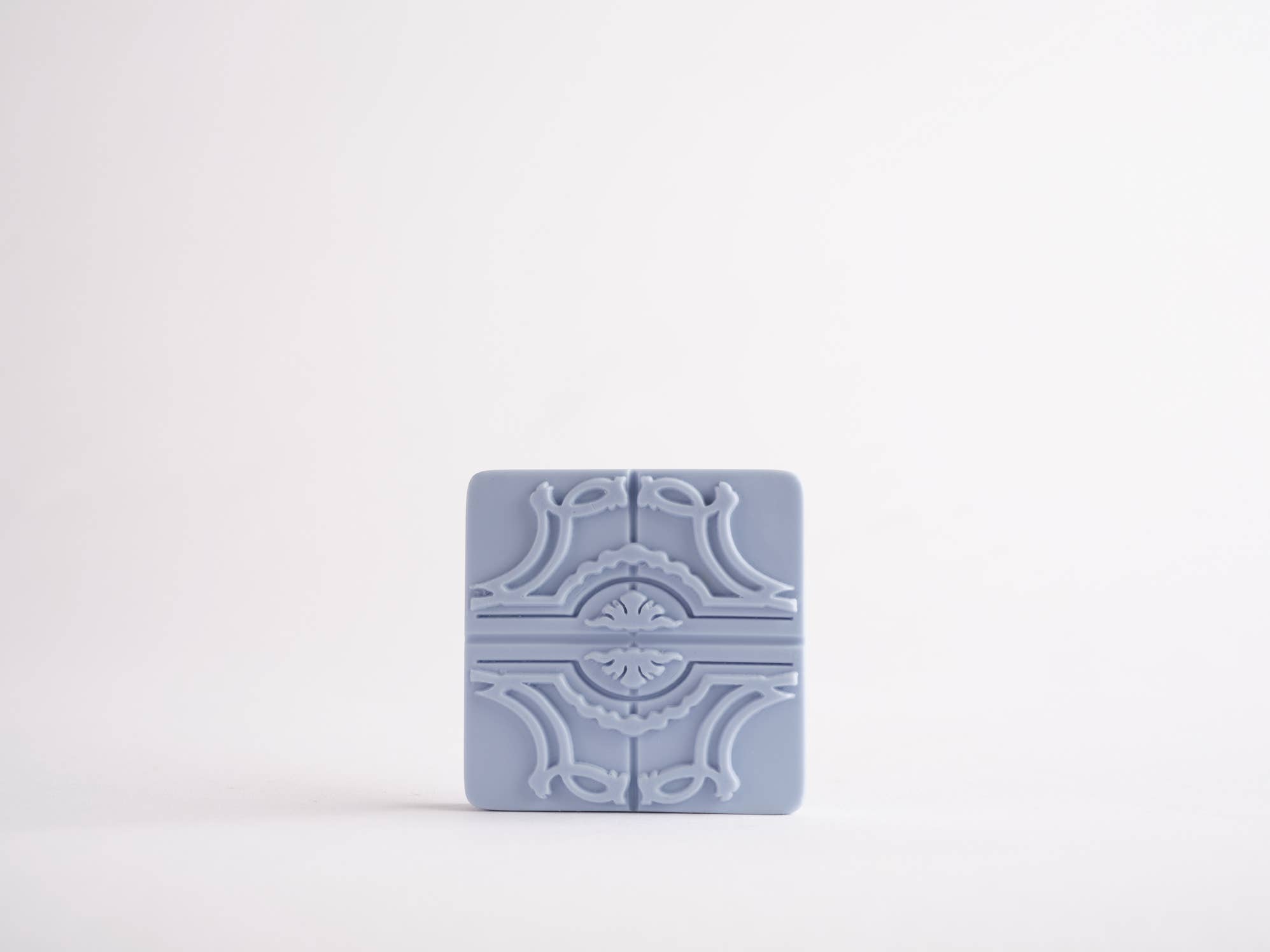Manulena - Wholesale Air Freshener - SCENTED MAGNET “TILE” - LISBON1