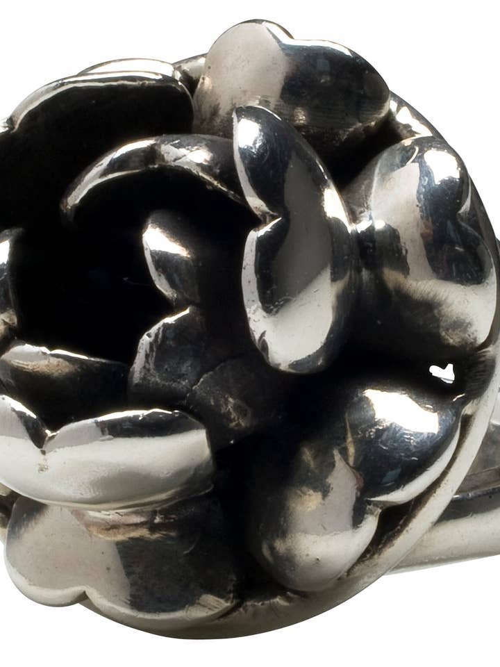 Rosie per la vendita all'ingrosso da parte di Femme Metale