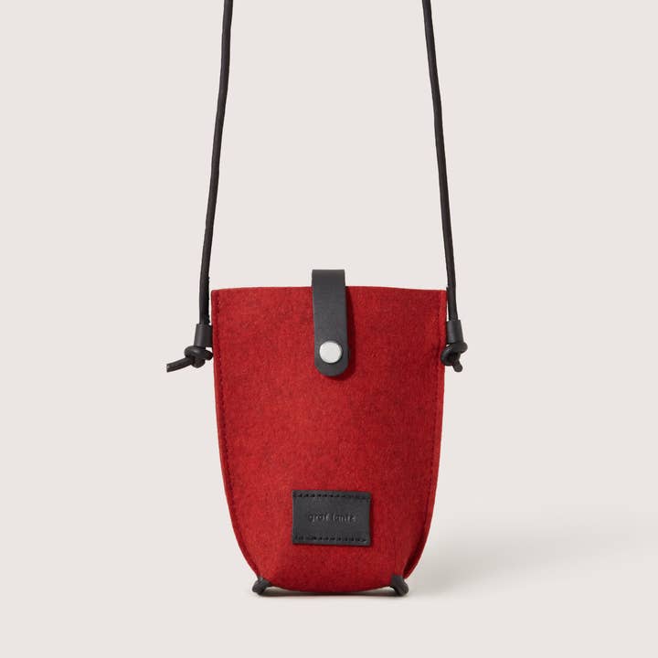 Graf Lantz - Wholesale Phone Wallet - Women's - Hana Merino Wool Phone Crossbody - Cherry Black0