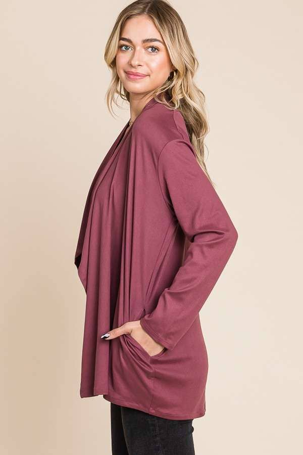 Culture Code – Engroshandel Cardigan - Dame – CRT1167LA - CARDIGAN TOP MED DRAPERET FORSTYKKE OG LANGE ÆRMER5