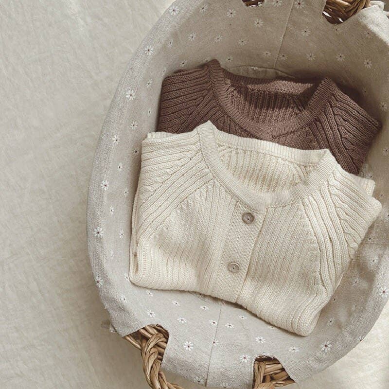 Annie & Charles - Wholesale Kledingset - Baby - Annie & Charles® gebreid pak met mutsje4