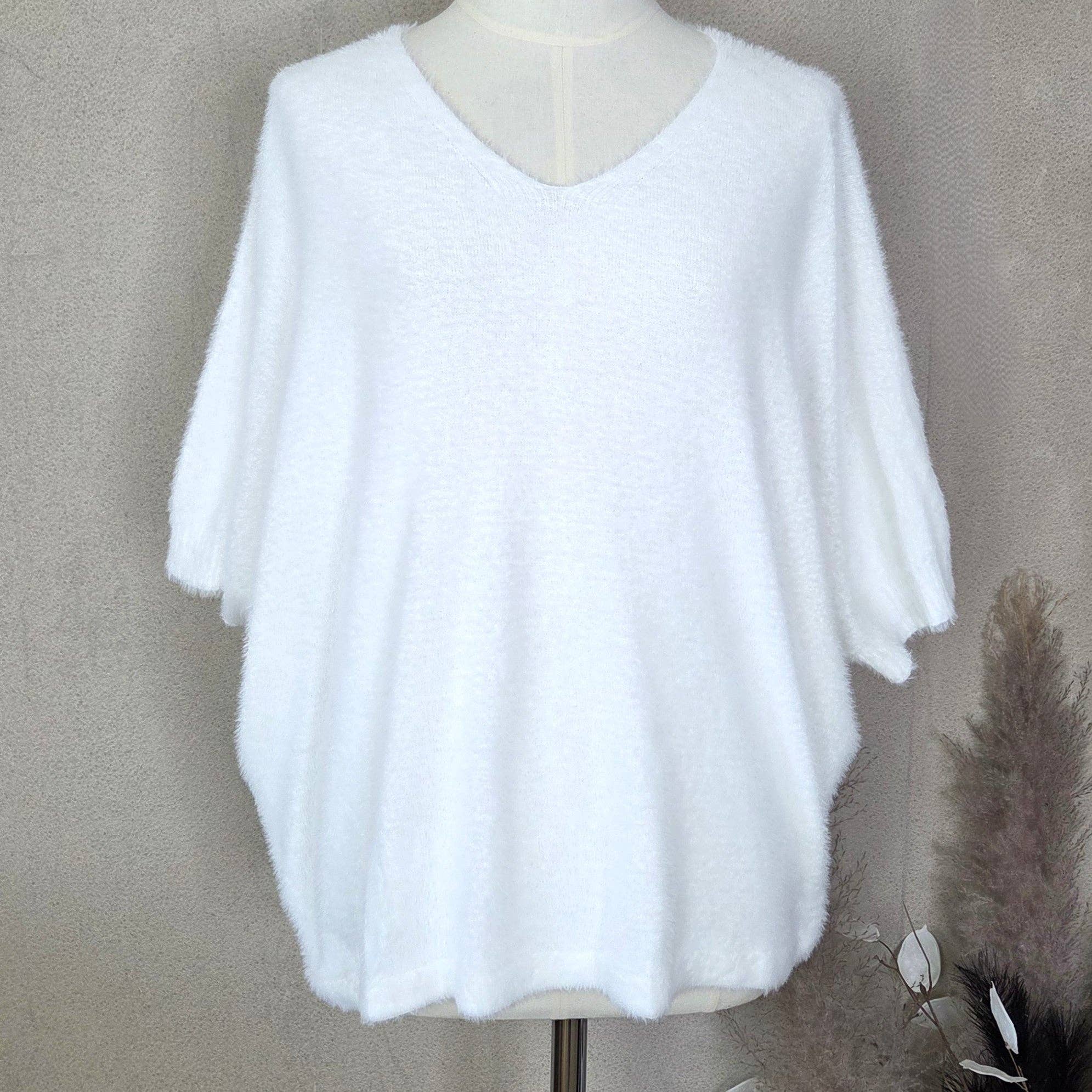 Tempest Designs – wholesale Knitted jumper – Women′s – Super soft teddy knitwear (M-L)7