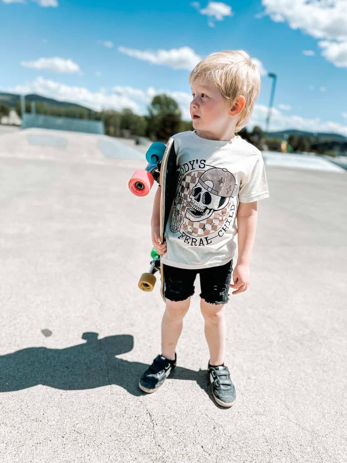 Sue + Jane – wholesale T-shirt med screentryck – Barn – Någons Vilda Barn - 100% Bomulls-T-shirt1