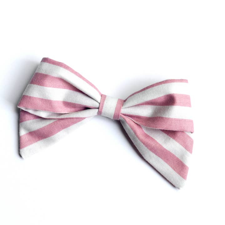 Winnifred Nœud pour Cheveux Petit Pli Tissu Vintage pour la vente par Allen Mae Bows