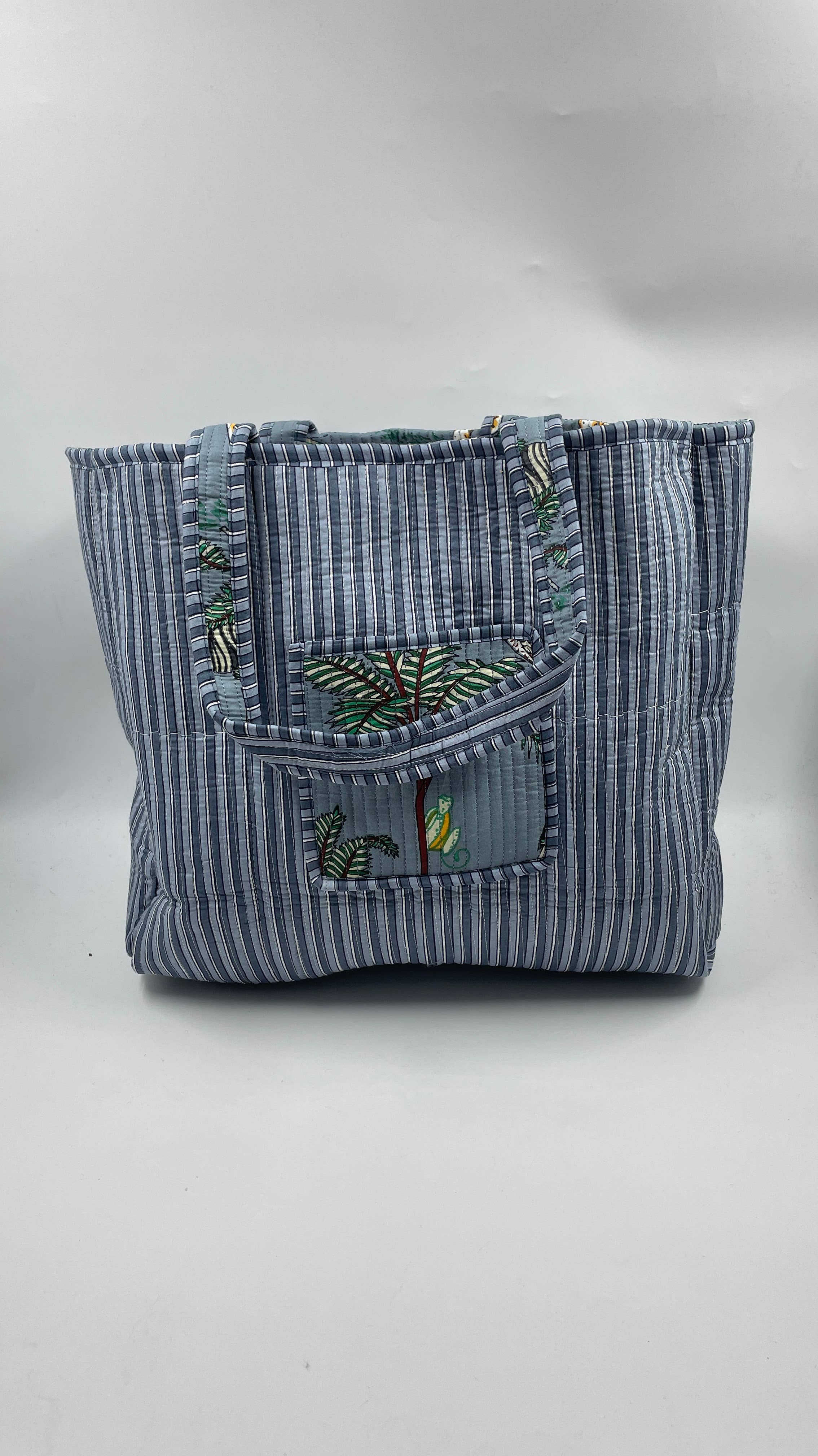 Funky Yak Ltd – wholesale Tote bag – Women's – 100% Cotton Kantha QuiltedBoho DG AnimalReversible Tote Bag 2