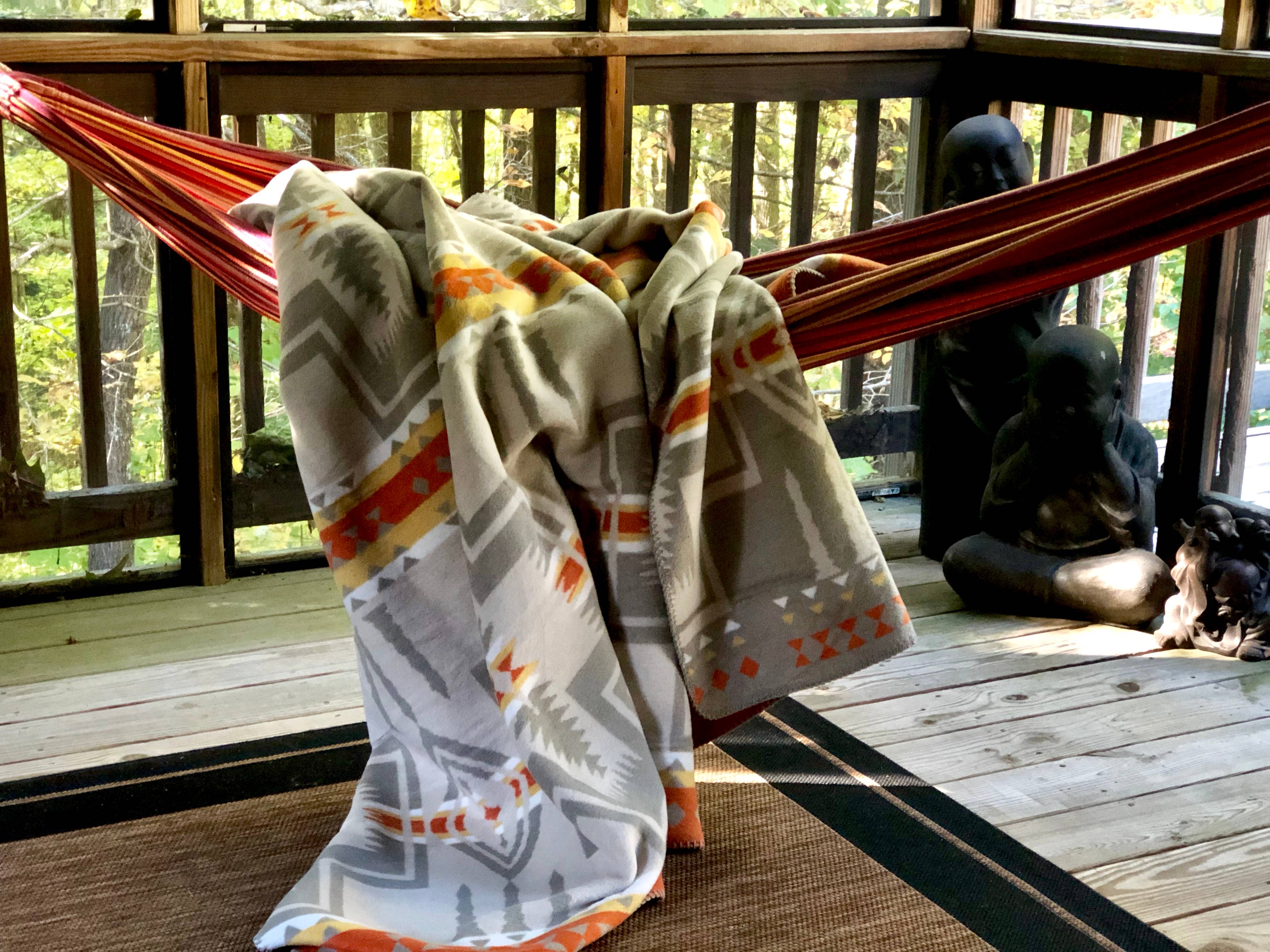 Follow Your True North - Wholesale Throw Blanket - Absaroka Blanket1