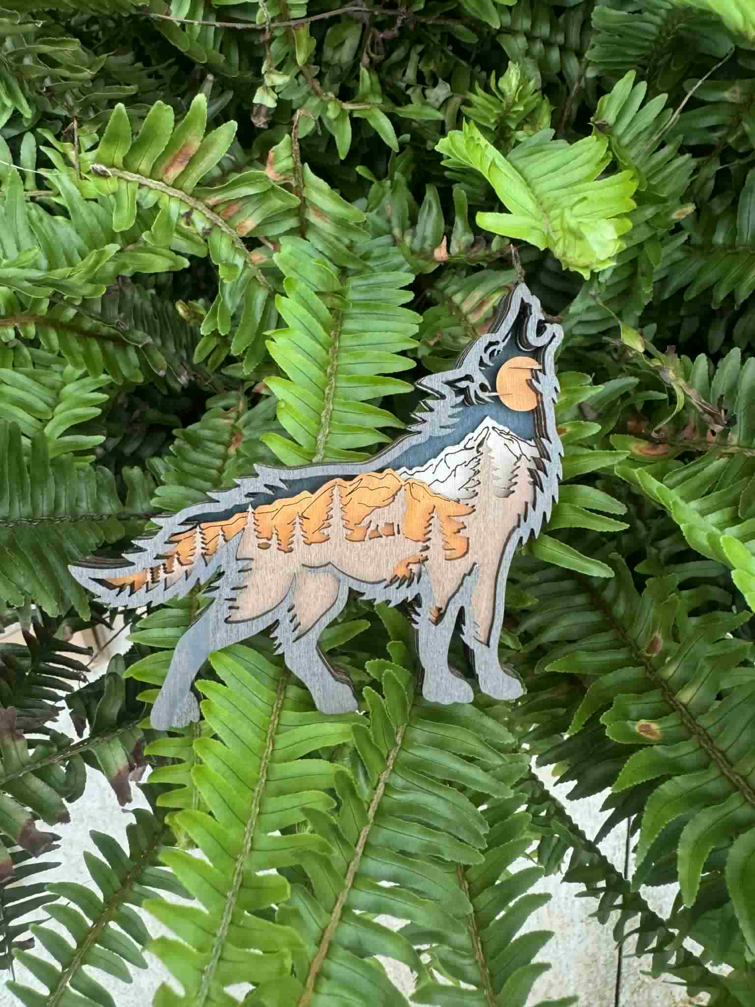 The Wilusz Way - Wholesale Decorative Tabletop Object - Wolf0
