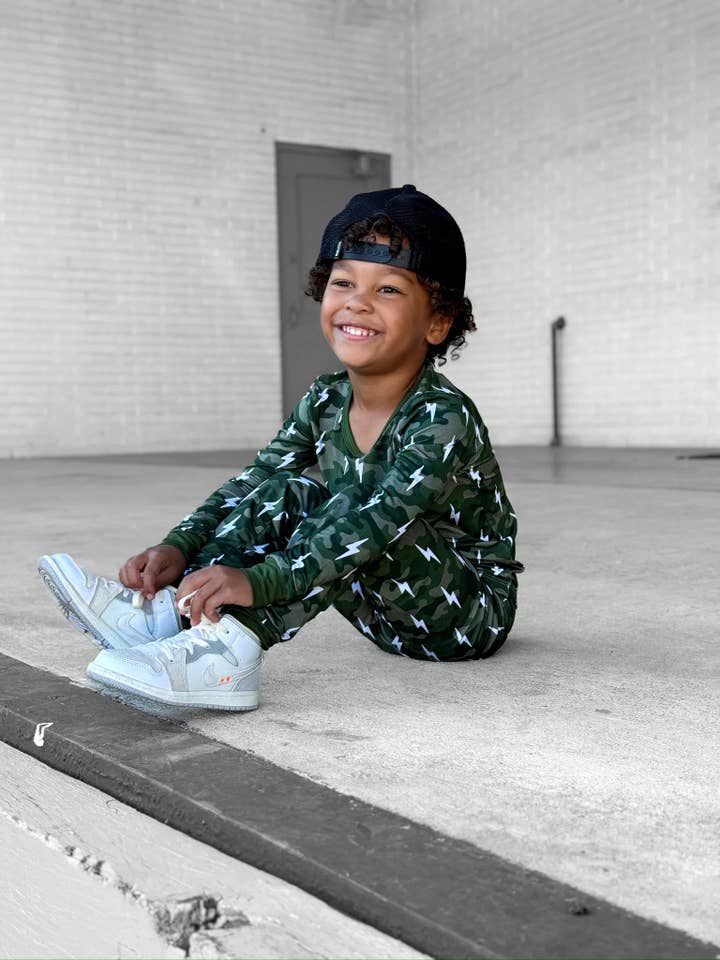 Lucky Panda Kids - Wholesale Sleepwear Set - Kids - Bamboo Two Piece Set | Green Camo Bolts8