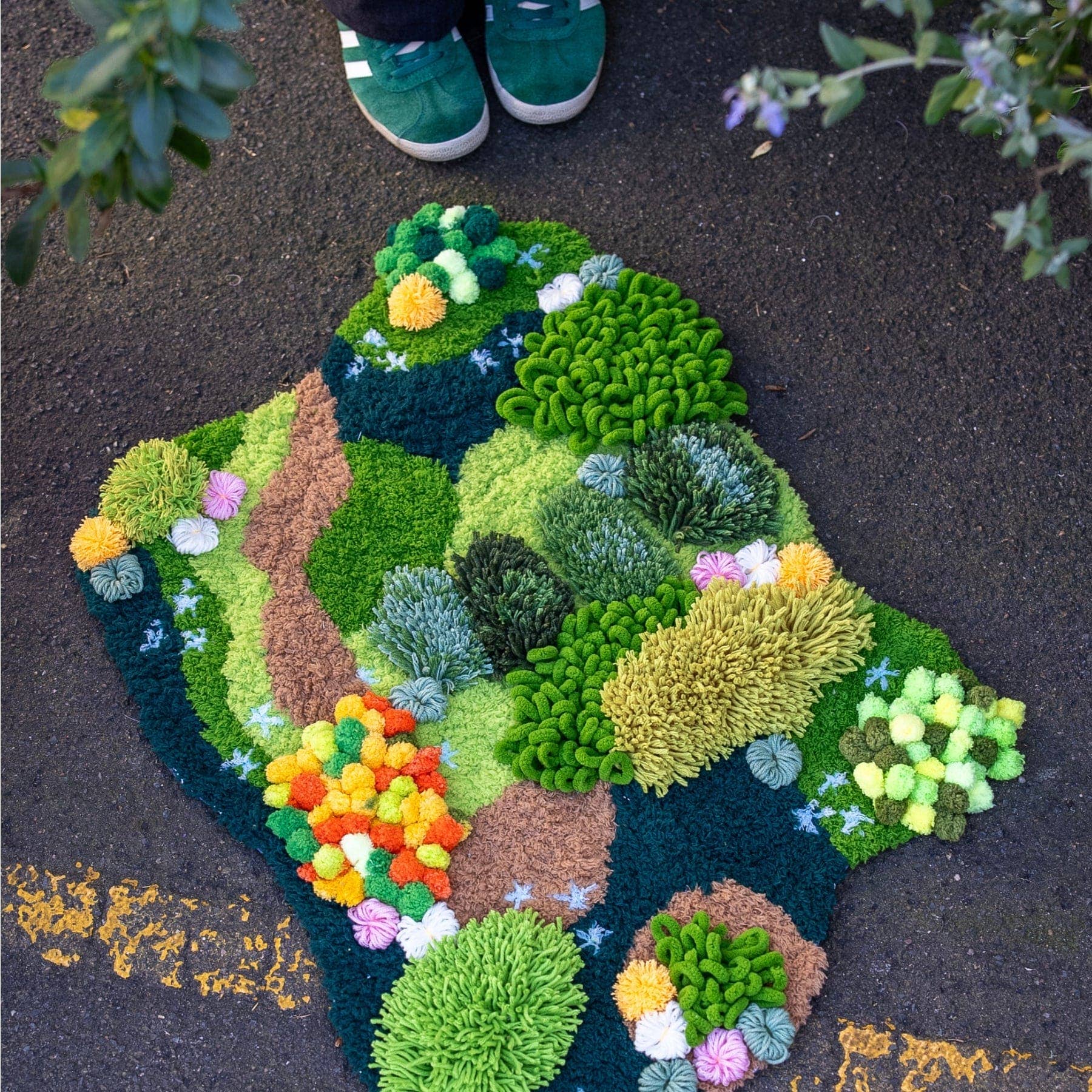 Craft Club - Wholesale DIY Craft Kit - FOREST FLOOR - Moss Rug Making Kit3