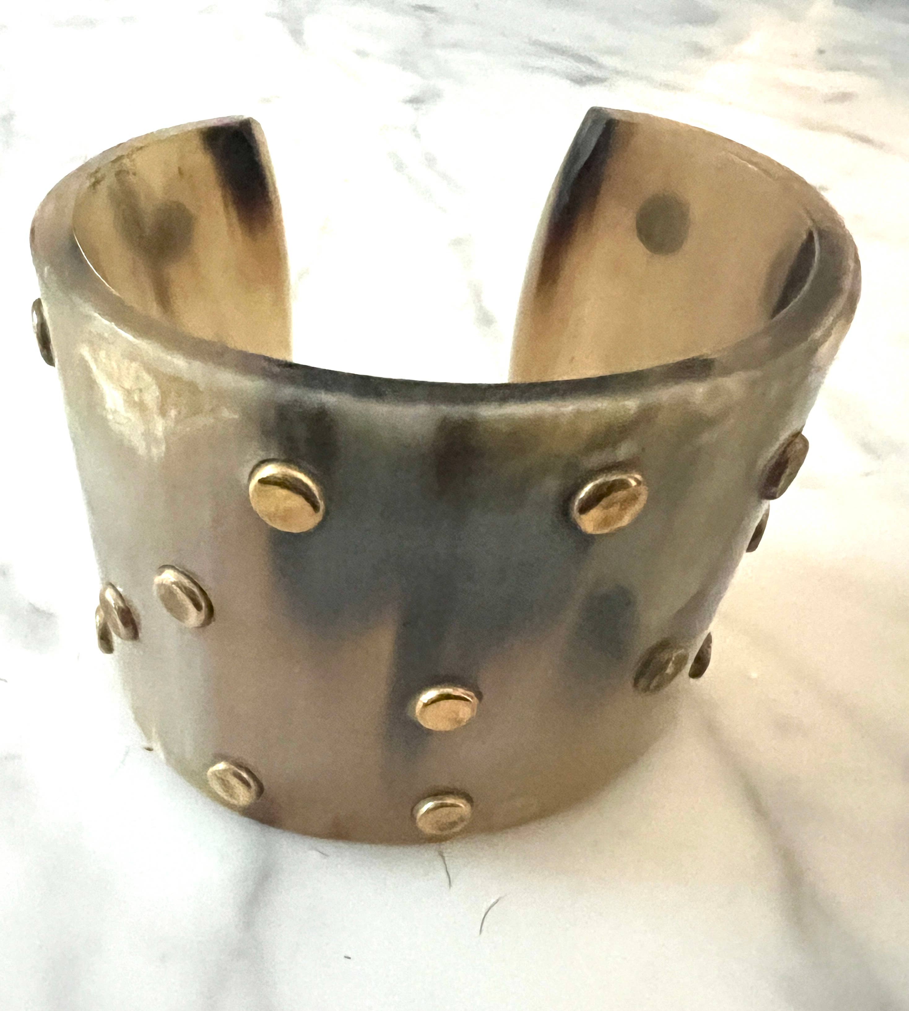 Erik & Mike - Wholesale Cuff Bracelet - Natural Horn Cuff with brass