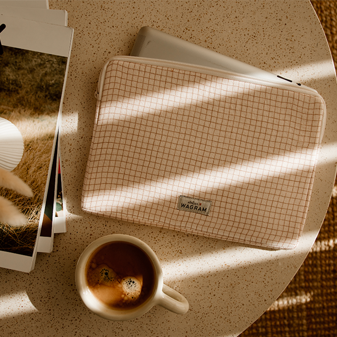 Atelier Wagram - Wholesale Pouch - Women's - iPad Case Gaze10