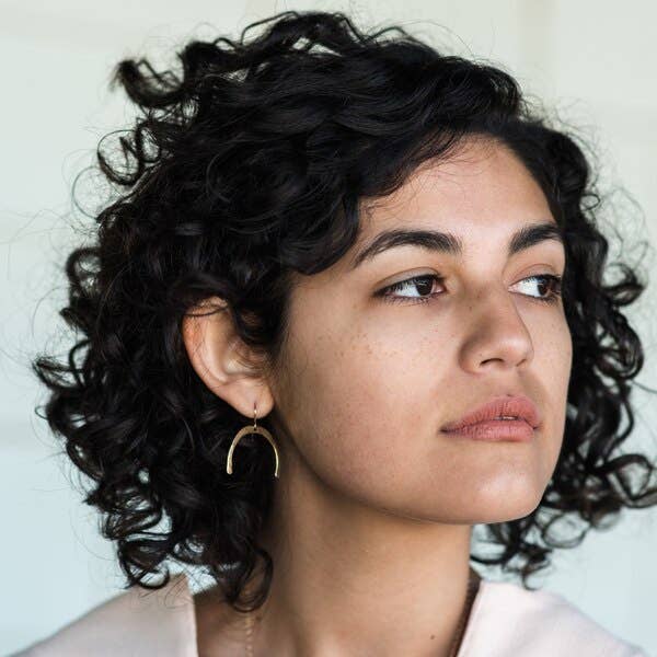 Orecchini Frida/Pendenti geometrici forgiati per la vendita all'ingrosso da parte di Son of a Sailor