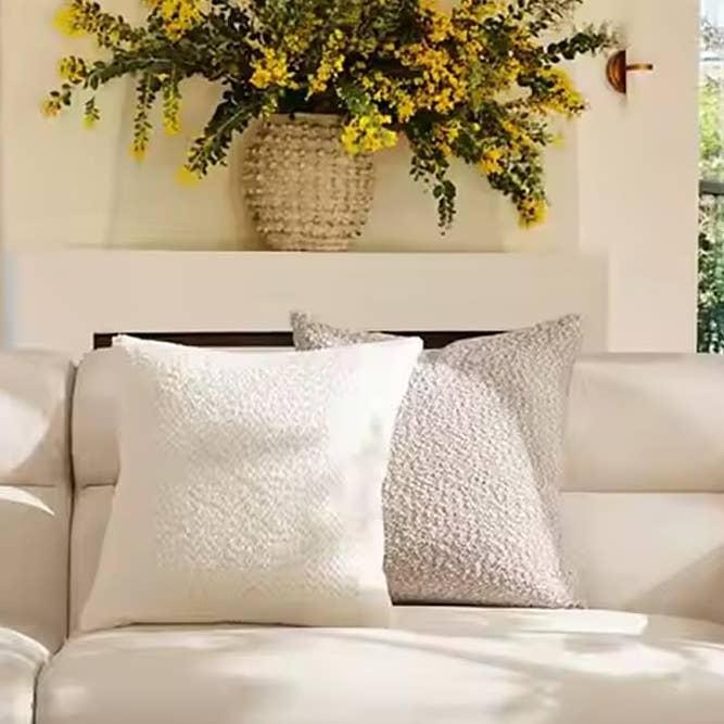 Fennco Styles – wholesale Throw/decorative pillow – Ivory Textured Bouclé-Style 18" Throw Pillow 2